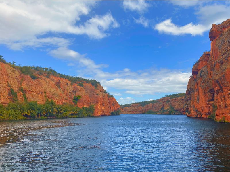 Canions do Xingó - Paredão avermelhado